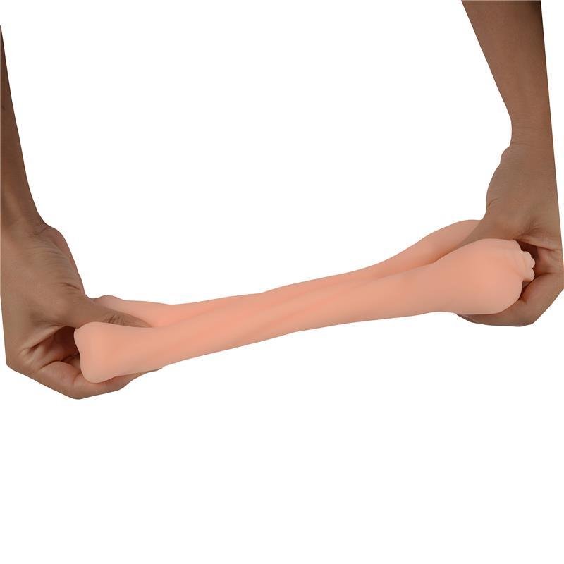 37852